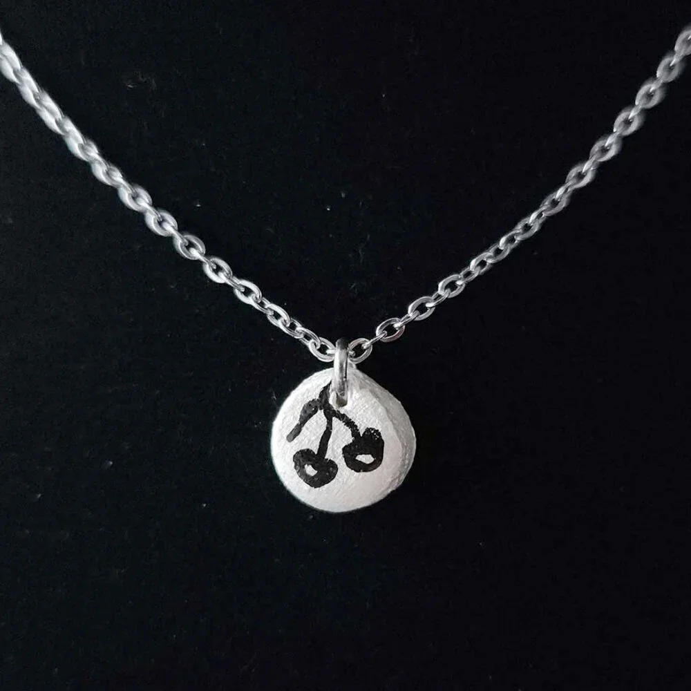 Dainty mini black cherry necklace with a small silver chain - Picture 1 of 14